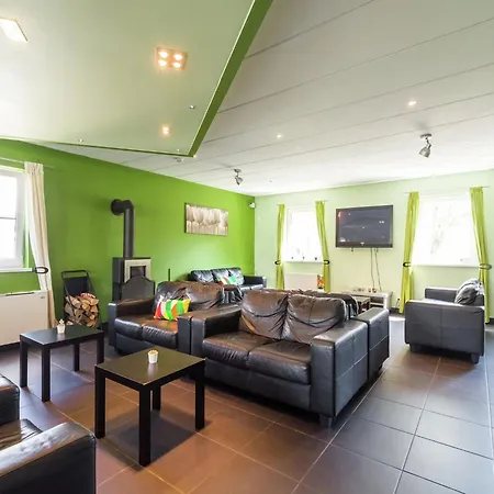 Group Escape In Semesterbostad *