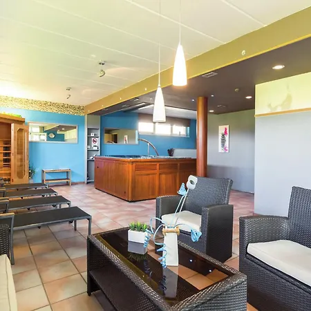 Group Escape In Semesterbostad *